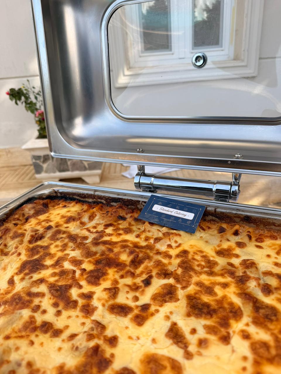 Freshly made. Generously served. 5